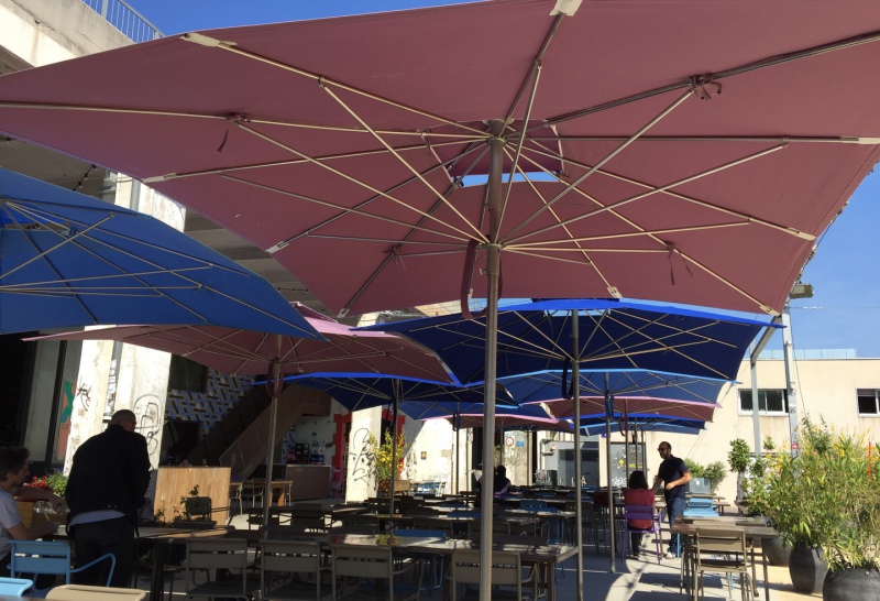 parasol double toit fixe Belle de Mai