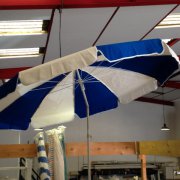 parasol tranches bleu blanc